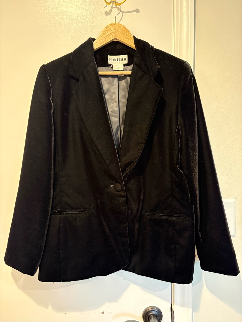 Glam Party Joan Leslie Black Velvet Single-Button Holiday Blazer 12P